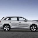 Audi reveals new Q7 petrol hybrid