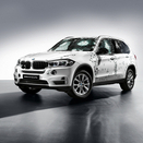 BMW reveals armoured version of the X5