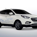 Hyundai i30 Three-Door and ix35 Fuel Cell Come to Paris