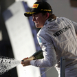 Rosberg dominates in Australia