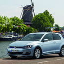 Volkswagen Adds Car-Net Internet Service to Golf and Golf Estate