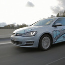 Volkswagen Golf BlueMotion TDI Drives 1602km on a Single Tank