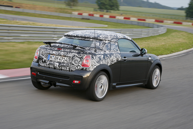 MINI shows-off camouflaged future Coupé model