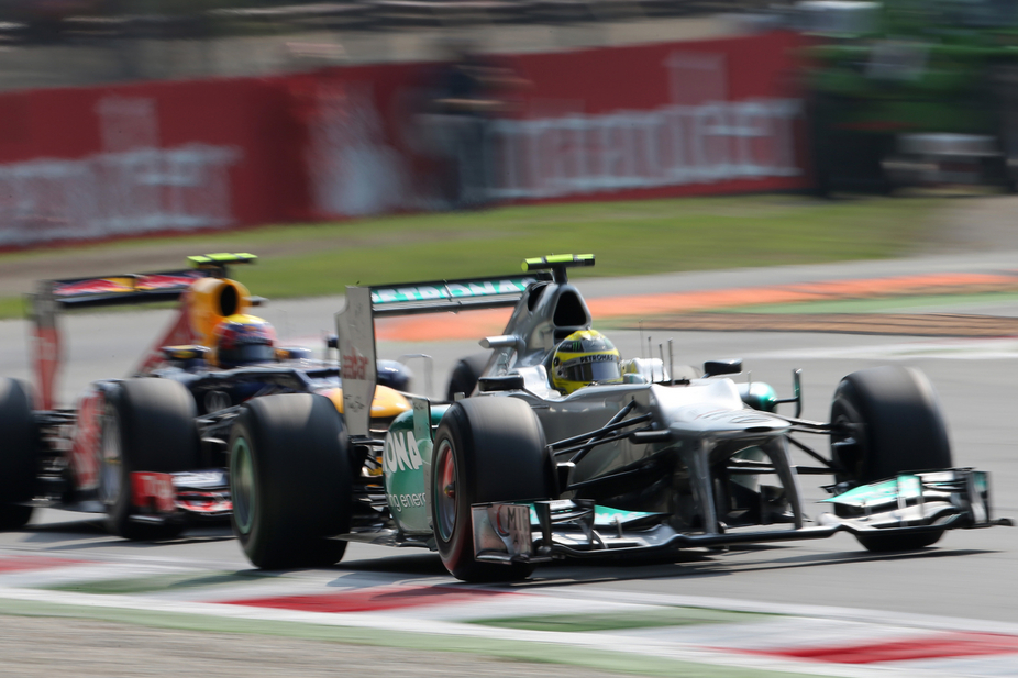 Mercedes has to achieve substantial improvements over last season, Hamilton is the big hope