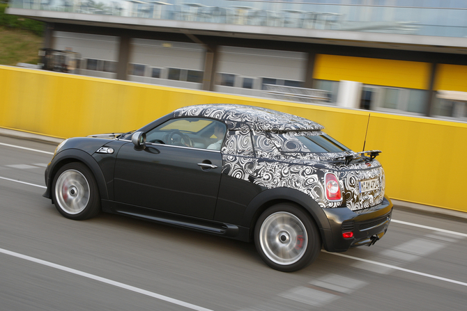 MINI shows-off camouflaged future Coupé model