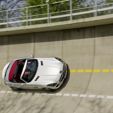 Mercedes release first details of SLS AMG Roadster