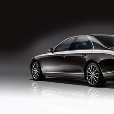 Rebirth on an automotive legend: The new Maybach Zeppelin