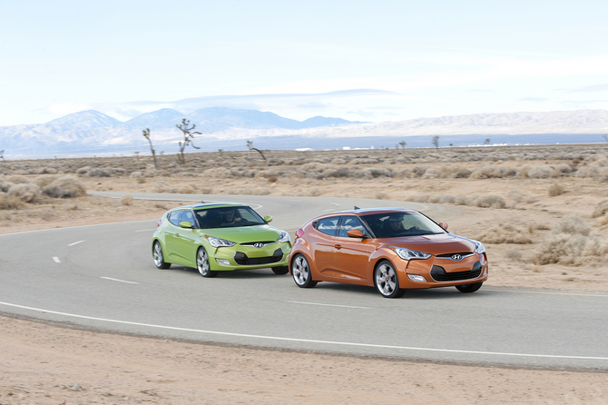 Hyundai unveils the 2012 Veloster in Detroit