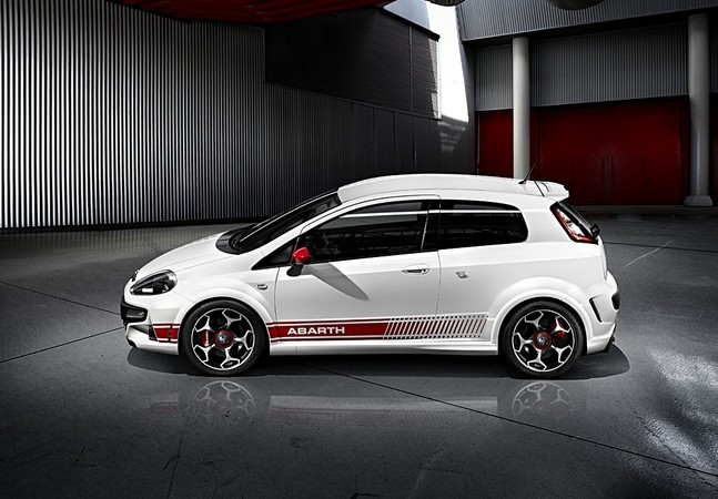 Abarth Punto Evo avec le moteur 1,4 MultiAir