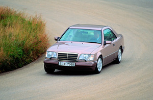 Mercedes-Benz E 220 Coupé