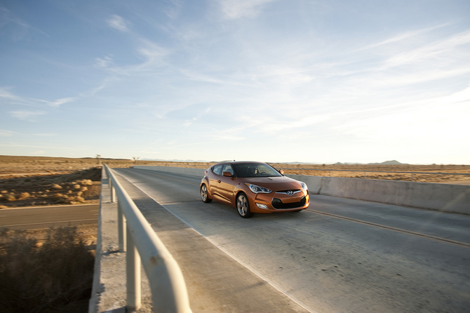 Hyundai unveils the 2012 Veloster in Detroit