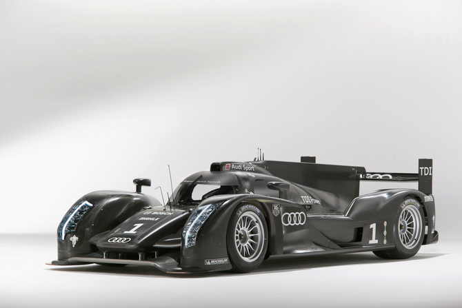 R18: the new Le Mans challenger from Audi