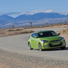 Hyundai unveils the 2012 Veloster in Detroit