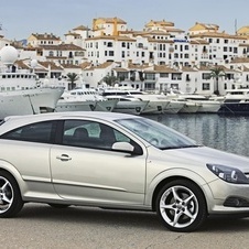 Opel Astra GTC 1.6 ECOTEC Easytronic
