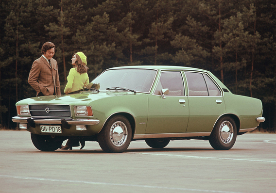 Opel Rekord 2100 D