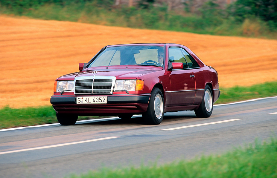 Mercedes-Benz 300 CE-24