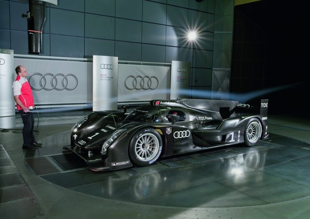 R18: the new Le Mans challenger from Audi