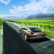 Porsche chooses Beijing to present new Panamera and Panamera 4