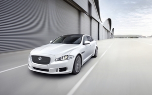 Jaguar XJ Ultimate