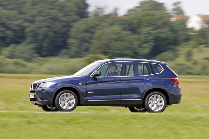 BMW X3 xDrive18d AT