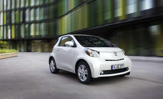 Toyota iQ 1.0 VVT-i 2