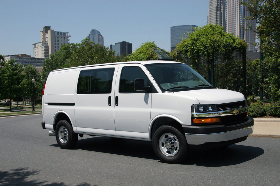 Chevrolet Express 3500 LT Regular Wheelbase Diesel