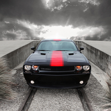 Dodge Challenger Rallye Redline Adds Sporty Looks to V6 Engine