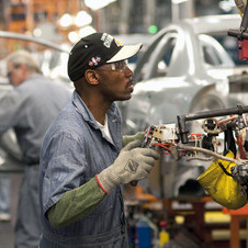 GM pays back loan ahead of schedule