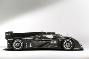 Audi R18