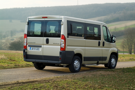 Peugeot Boxer Combi 2.2 HDi FAP L1H1