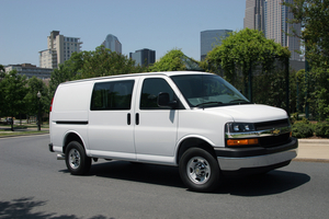 Chevrolet Express 3500 LS Extended Wheelbase Diesel