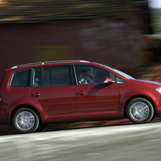 Volkswagen Touran TSI DSG