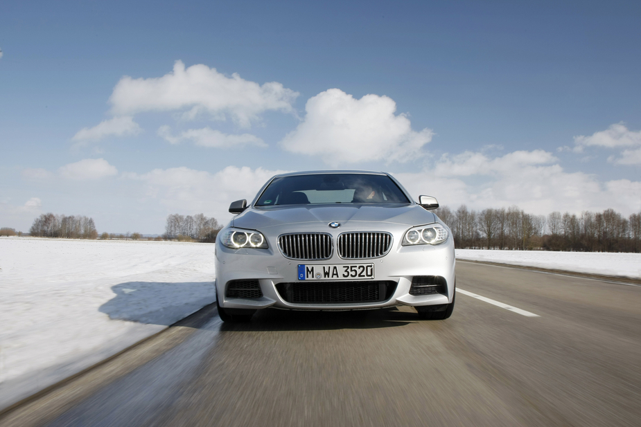 The BMW 5 Series 550d with x-drive is truly versatile: family-friendly, economic and fun to drive.