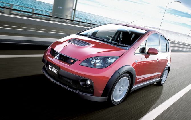 Mitsubishi Colt Ralliart Version-R