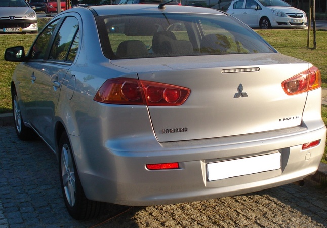 Mitsubishi Lancer