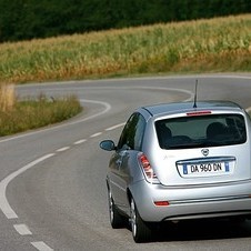 Lancia Ypsilon 1.4 8v