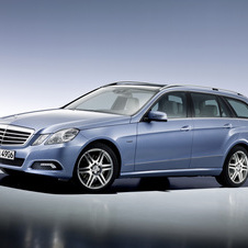 Mercedes-Benz E 200 CGI Station BlueEfficiency