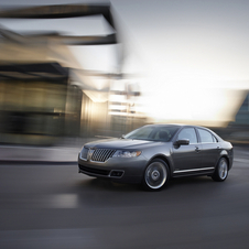 Lincoln launches hybrid version of the MKZ