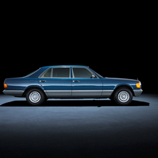 Mercedes-Benz S-Class 126 series (1979 to 1991)