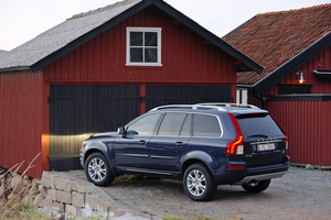 Volvo celebrates XC90