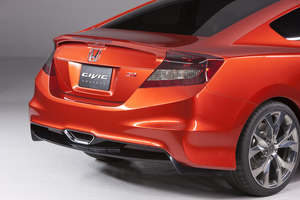 First official glimpse on the next generation Civic revealed