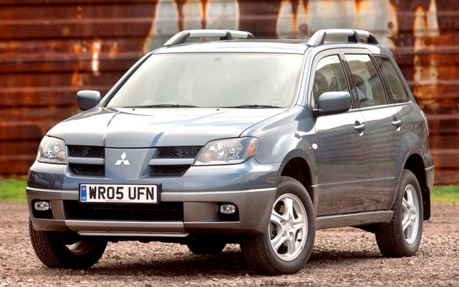 Mitsubishi Outlander 24G