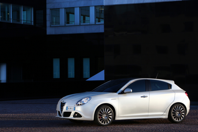 Alfa Romeo Giulietta Hatchback 1.4 TB MultiAir 170 Lusso