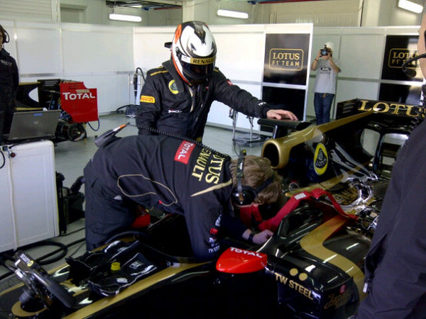 Raikkonen Takes to the Track for the First Time for Lotus