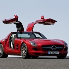 Mercedes-Benz SLS AMG