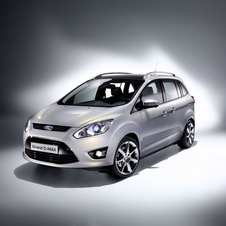 Ford announces C-MAX hybrid and seven-seat versions