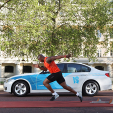 Lewis-Francis venceu a medalha de ouro na estafeta de 4x100m nos Jogos Olímpicos de Atenas em 2004