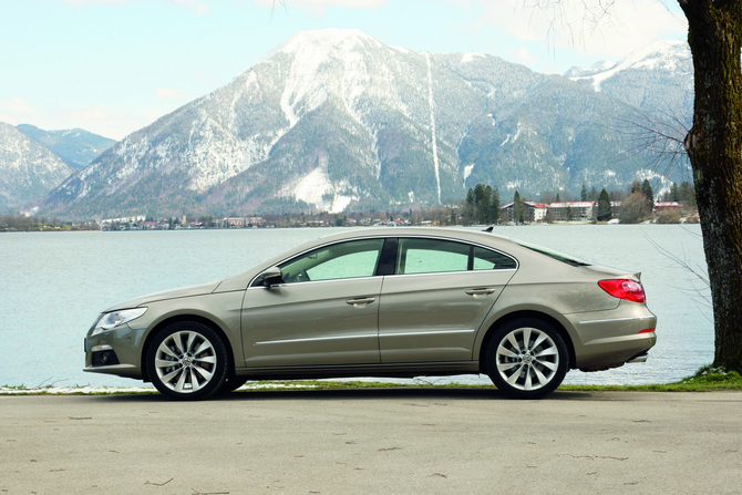 Volkswagen CC 2.0 TDI DSG BlueMotion