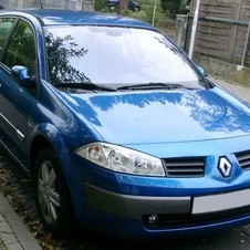 Renault Megane II Hatchback 2.0 16v