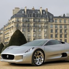 Jaguar C-X75 wins luxurious award